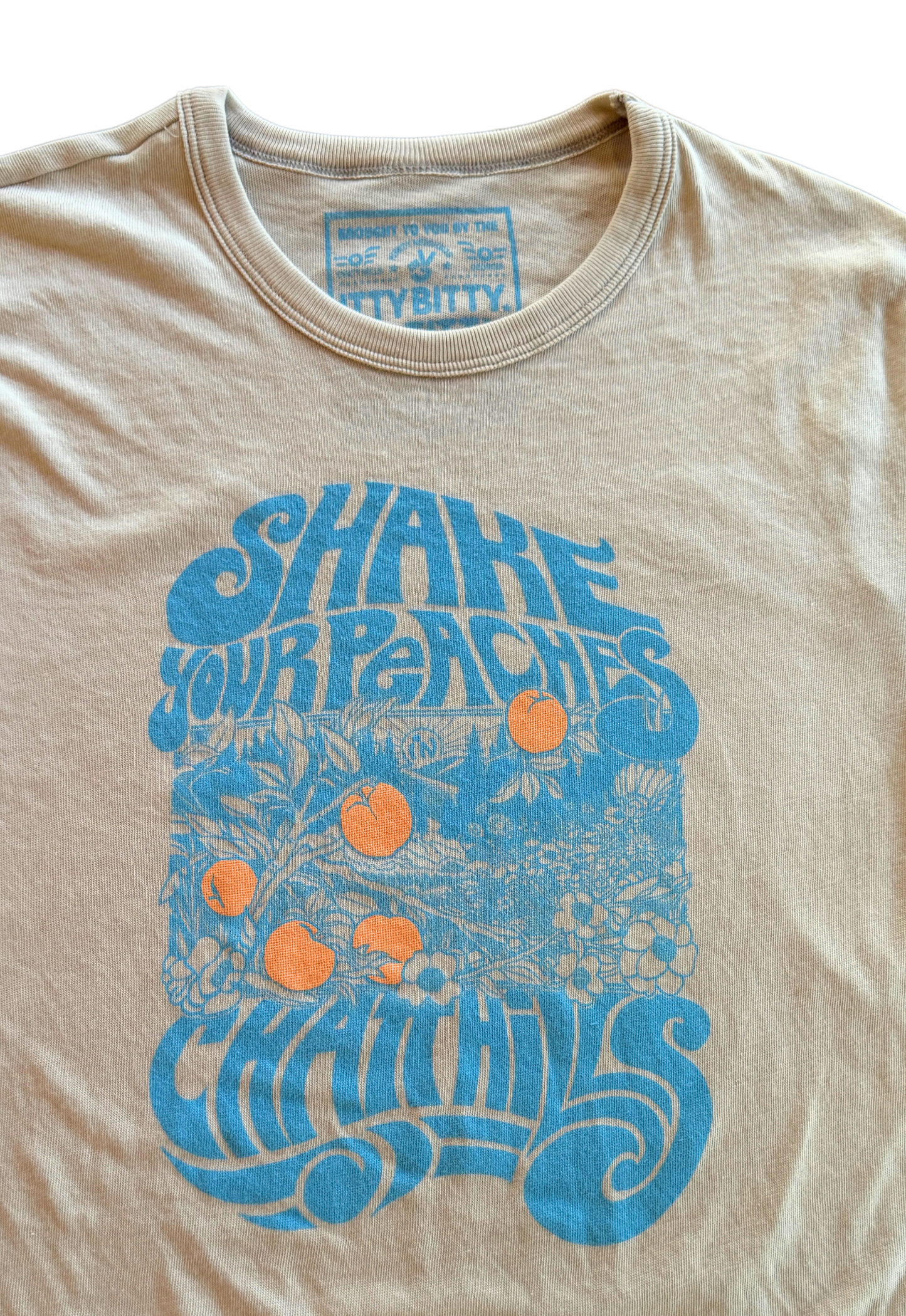 Shake Your Peaches In Chatt Hills Graphic Tee